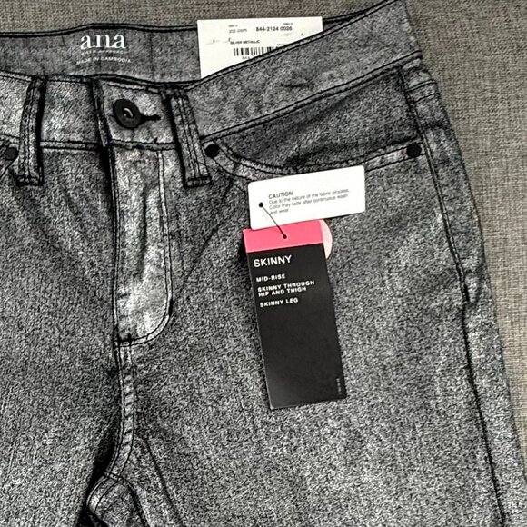 NEW! a.n.a A New Approach Skinny Metallic Pants Size 2 Mid Rise Cotton Blend $49 - Picture 4 of 14